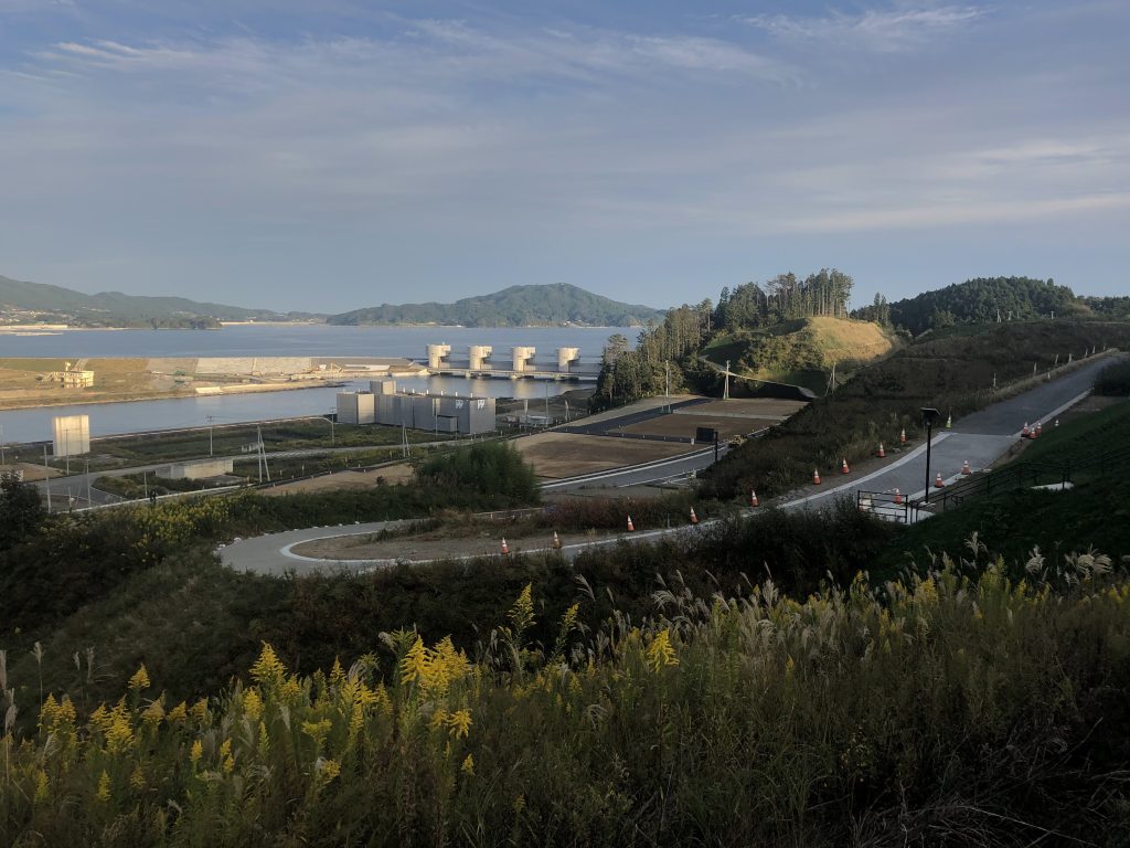 山／津波――東北の山と川と海をめぐるアートスタディツアー