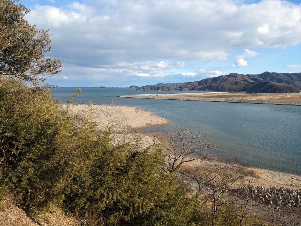 山／津波――東北の山と川と海をめぐるアートスタディツアー