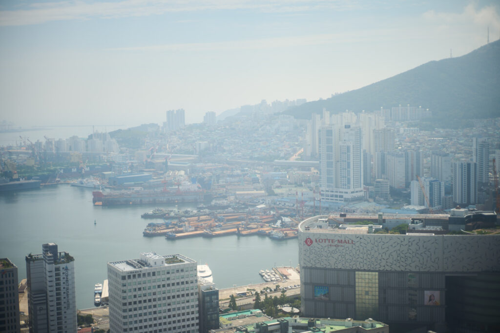 2025.12.6 Sat. 歩く風景 朗読パフォーマンス＋トーク「旅人のホームランド」